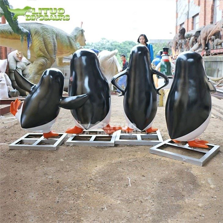 3Madagascar SCULPTURE(001)